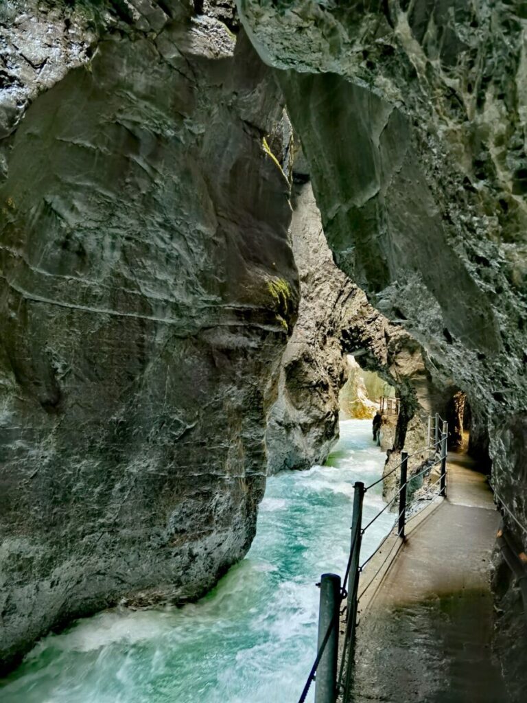 Ausflug mit Kindern München - Naturwunder Partnachklamm