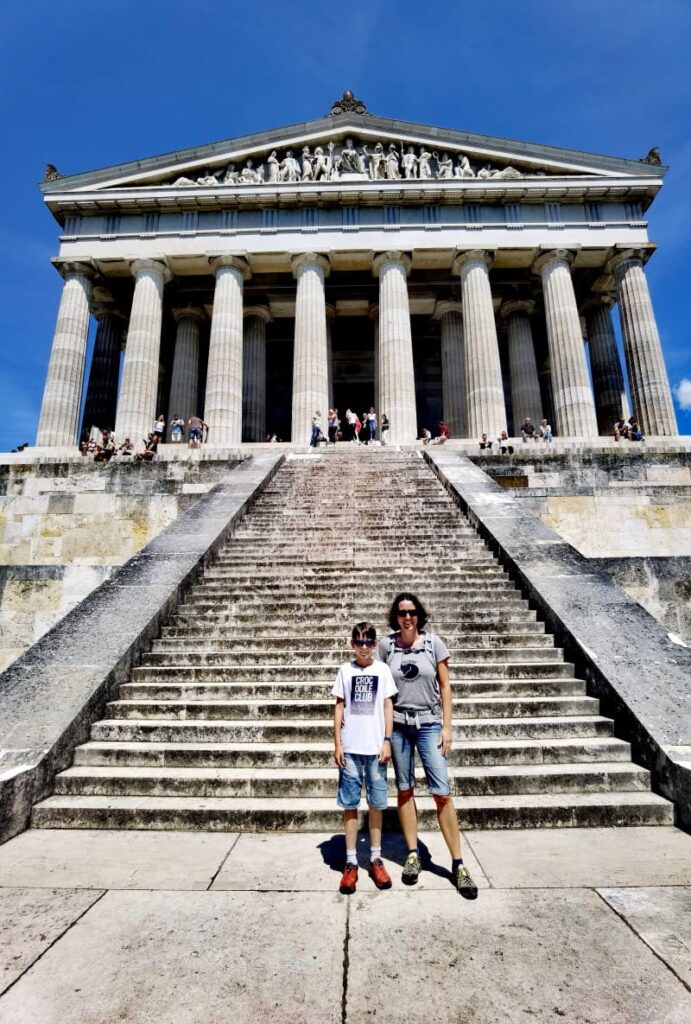 München Ausflug mit Kindern zur Walhalla - der Bayerischen Akropolis