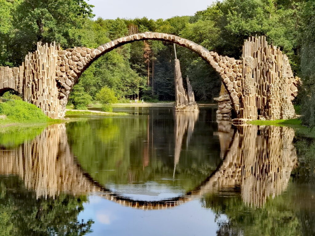 Außergewöhnliche Ausflugsziele Deutschland - die Rakotzbrücke in Kromlau